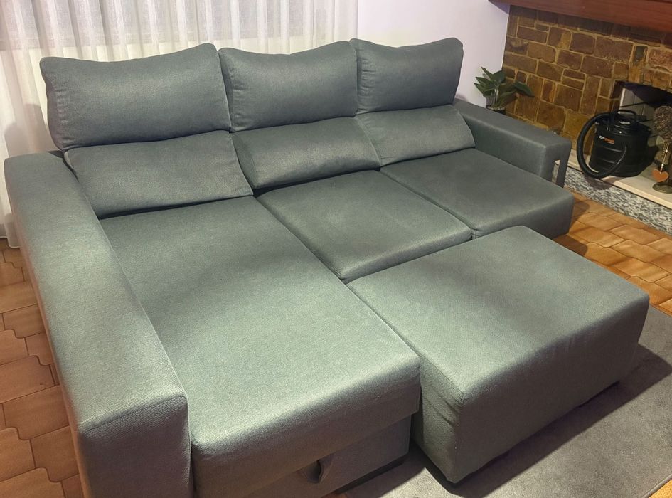 Sofá como novo tem 2,10cm