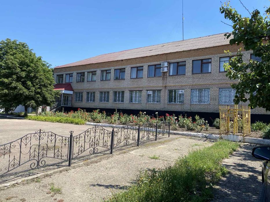 Продається промислова база