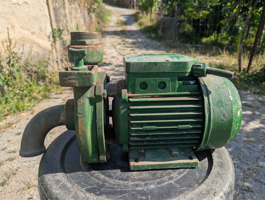 Motor / Eletrobomba Ideal Delta Monofásico 1,5 CV