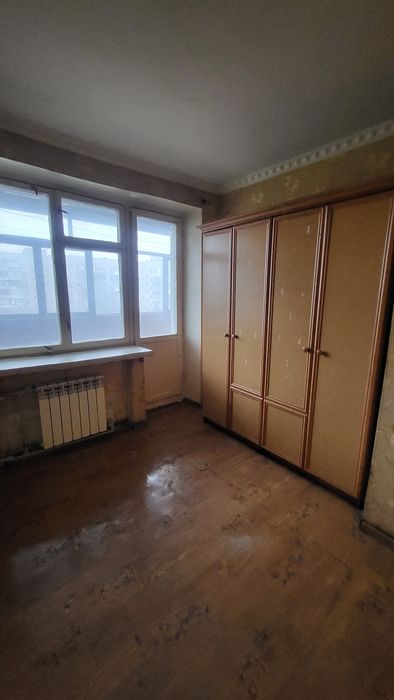 Продаж 1кв на проспекті Центральний