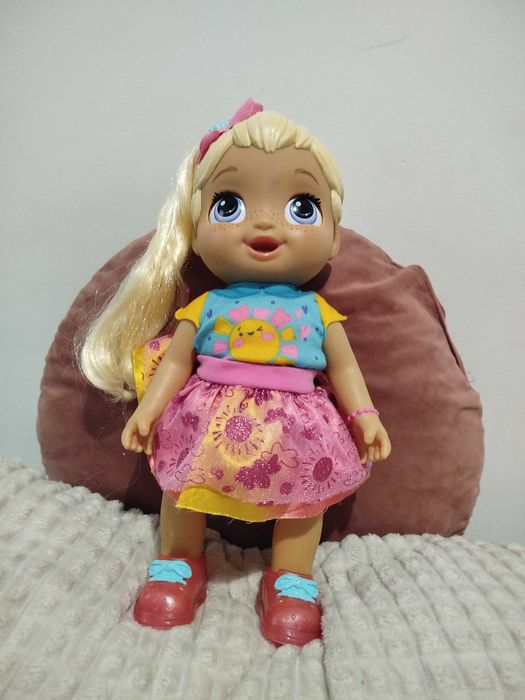 Boneca Baby Alice Bebé Cresce - usada - excelente estado de conservação, completa em acessórios