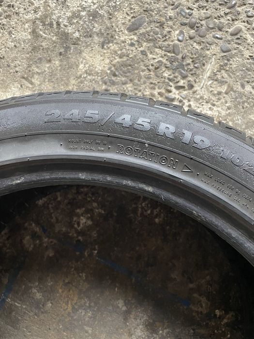 Шини NOKIAN 245/45.R19.