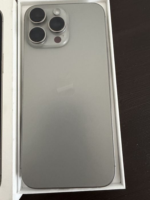 iPhone 16 Pro Max 256 90% акум ідеальний стан