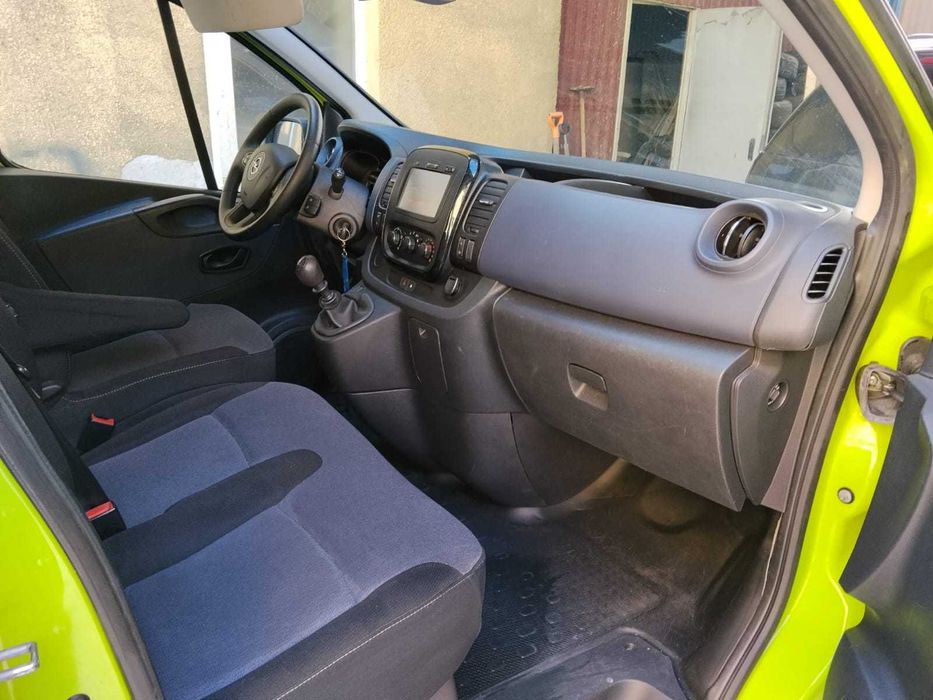 Opel Vivaro Biturbo Navi