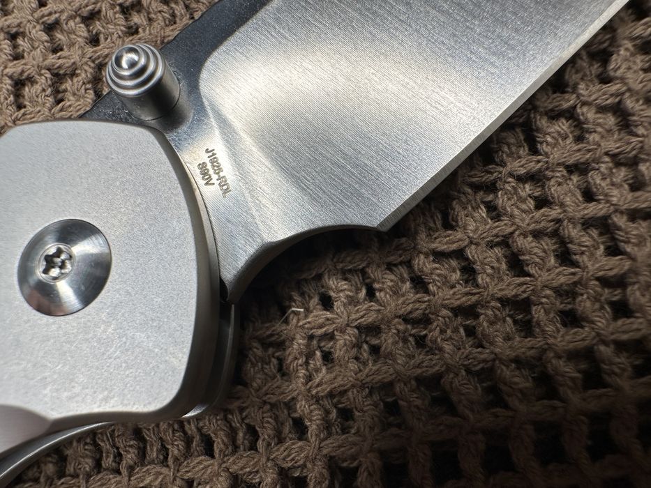 CJRB Pyrite Button Lock сталь S90V