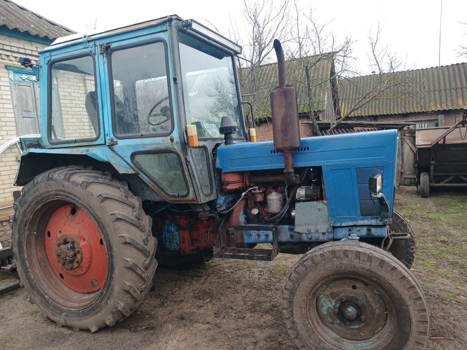 Продам МТЗ-80 з документами в хорошому стані.