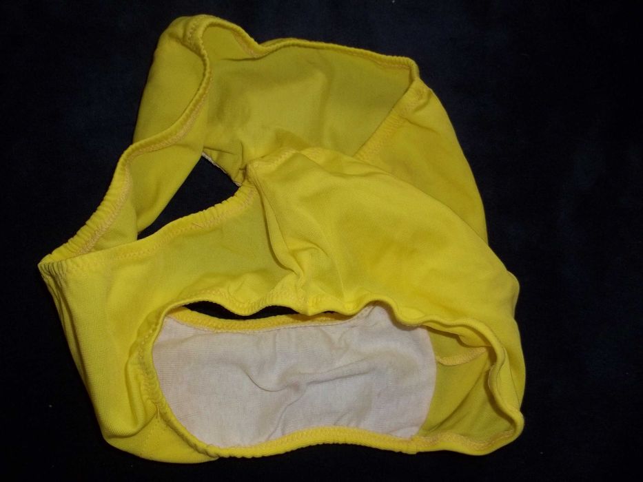 Kostium kąpielowy żółty,gładki.Bikini.