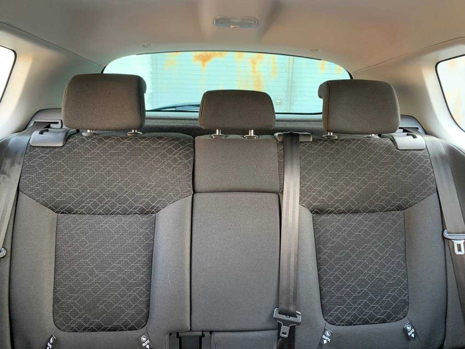 ПЕЖО 3008 2015 року