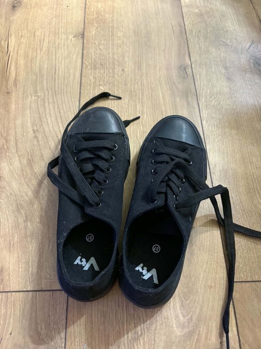 Trampki, nowe, rozm 37