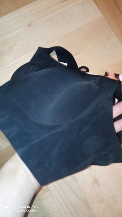 Bezszwowy biustonosz S nowy