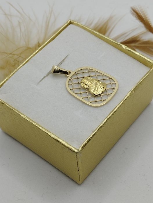 Złoty wisiorek medalik ażurowy, złoto 585