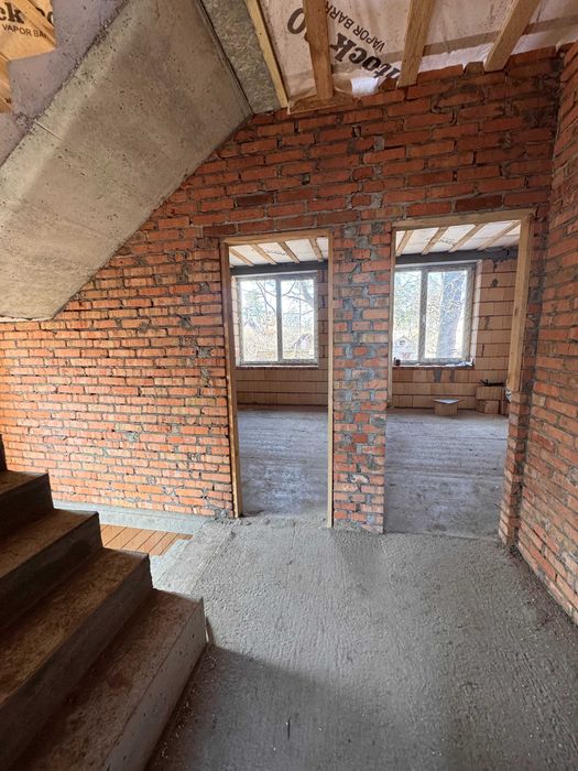 Дуплекс серед сосен | 140 м² | 2,2 сотки | Держпрограми