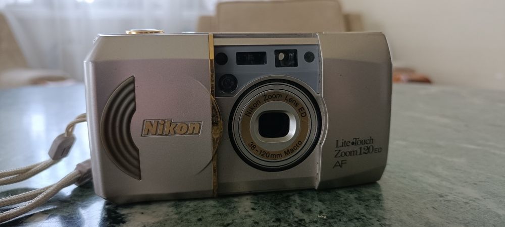美品 Nikon ニコン Lite Touch Zoom 120ED QD Nikon Life Touch Zoom 120ED の使い方 | Totte Me Camera
