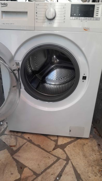 maqquina de lavar roupa BEKO 9 quilos 12000 rpm