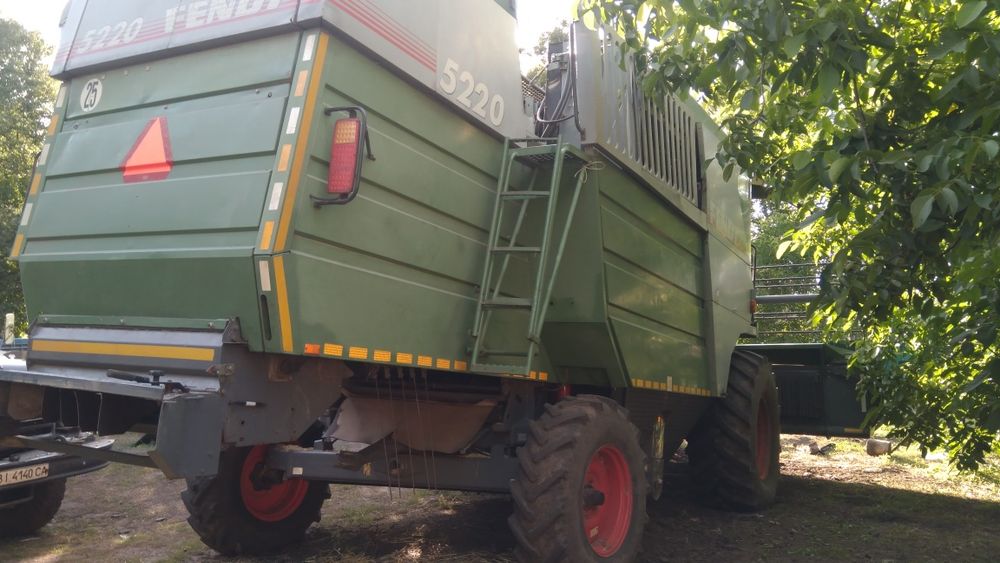 Комбайн Fendt 5220