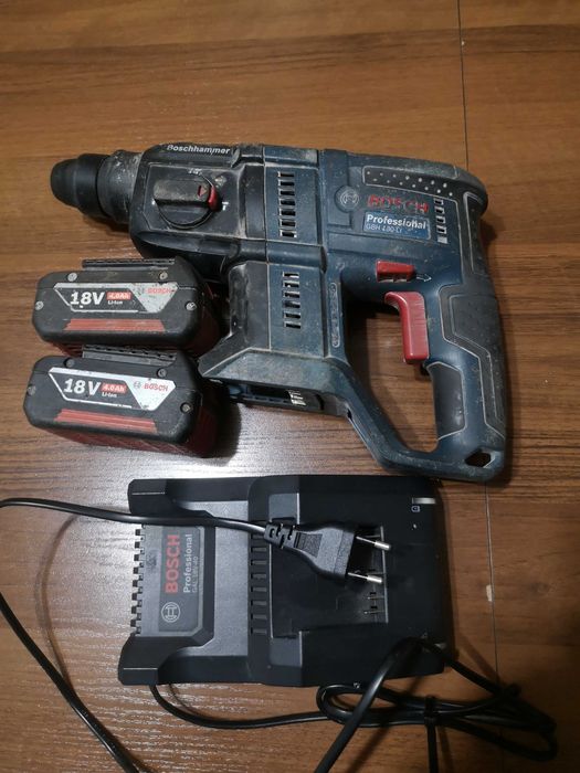 Bosch gbh180li 2x4ah