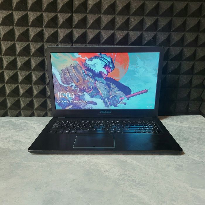 Ігровий ноутбук ASUS / NVIDIA GTX 1050 / i5 - 8250U / DDR4 16GB / SSD 256GB + 1TB