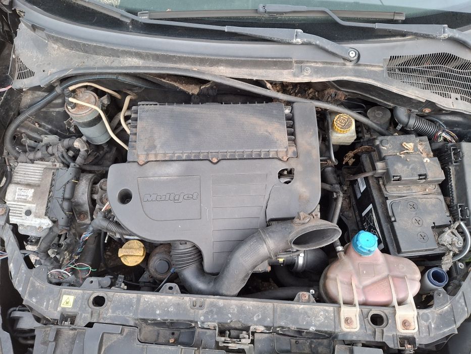 Fiat Punto 1.3 JTD - Todo tipo de peças