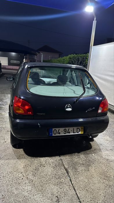 Vendo Ford Fiesta MK4 3 portas, ano 1998.