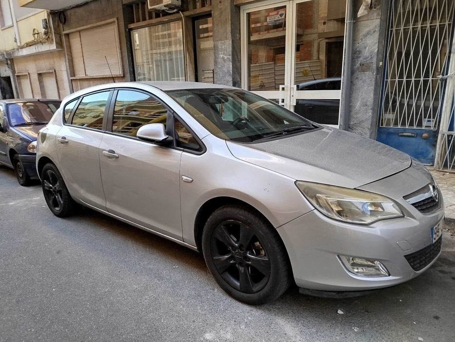Carro Opel astra 2010