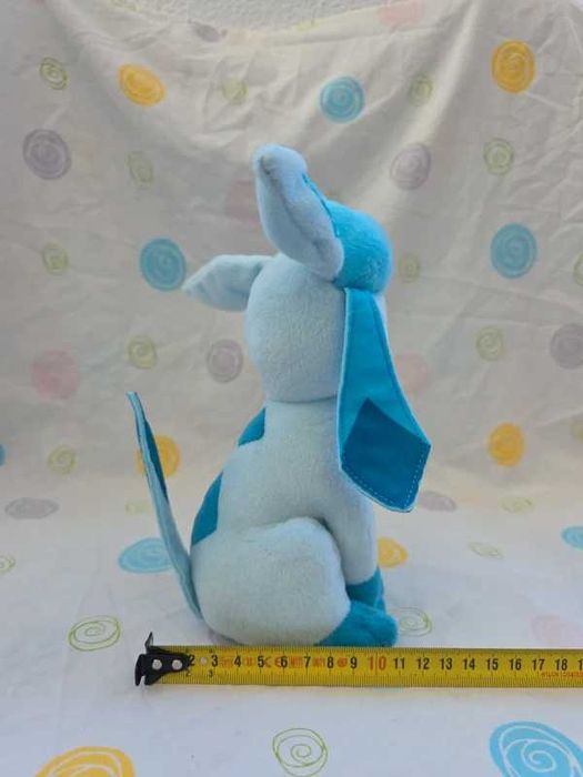 pokémon peluche do pokémon glaceon da tomy