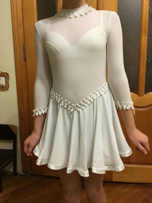 Плаття для бальних танців