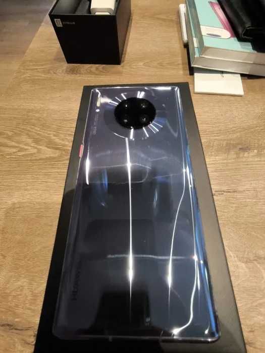 Smartfon Huawei Mate 30 pro / 8 GB / 256 GB