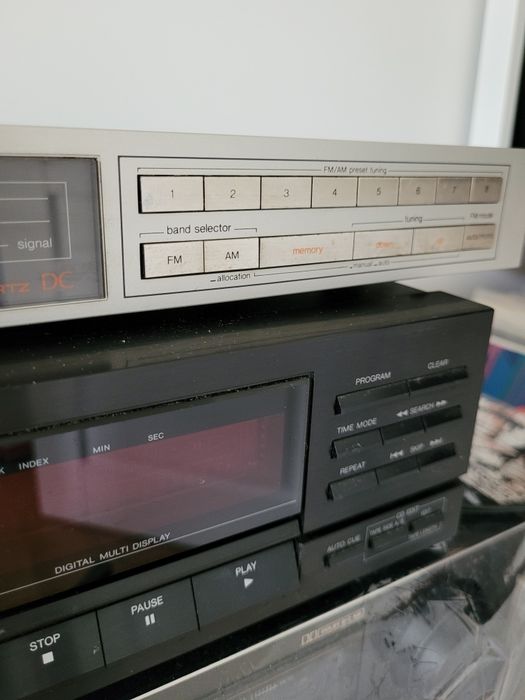 Odtwarzacz Technics  cd SL-PJ27a