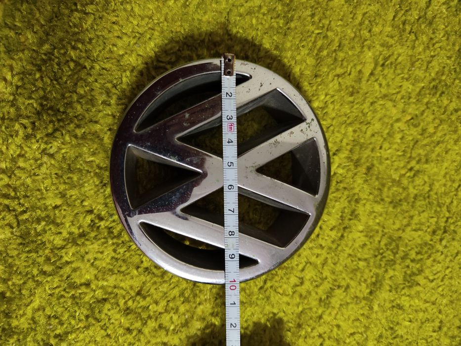 Par de emblemas VW Originais– 70€
