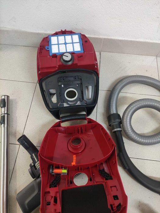 Aspirador de saco AEG VX7 Animal X-Power (DP13)