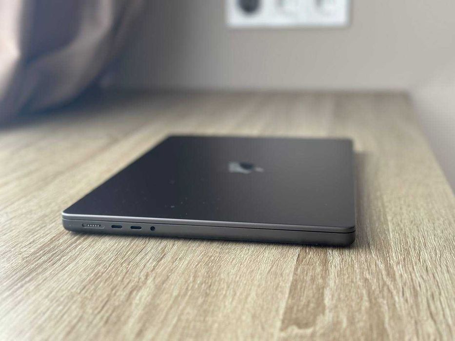 Apple MacBook Pro 14" M3 Pro 18/512 Space Black, MRX33