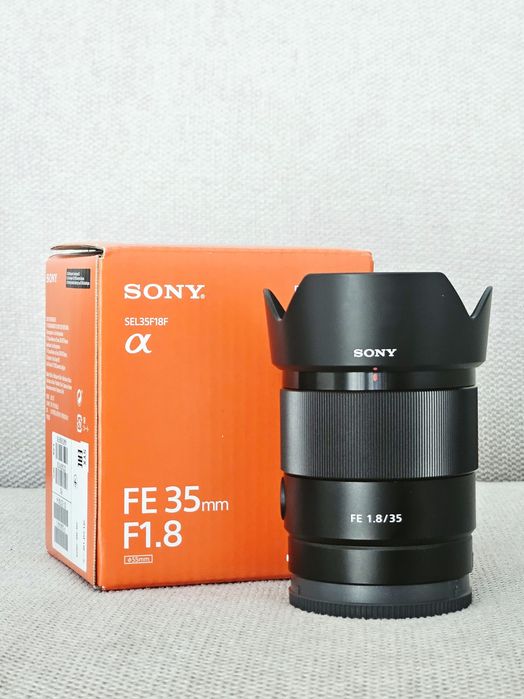 Sony FE 35mm f/1.8 (Full Frame) - igual a nova