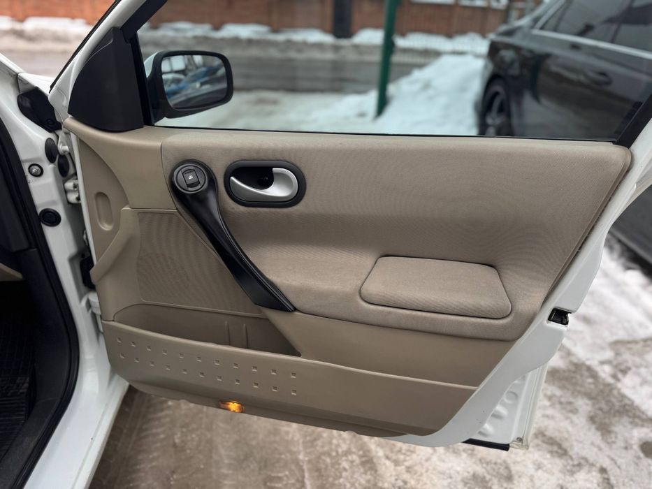 Renault Megane 2008рік 1.5 dci