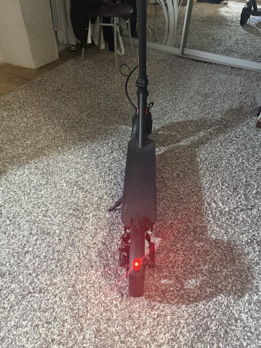 Електросамокат Like Bike One , хороший стан , потрібна заміна батареі