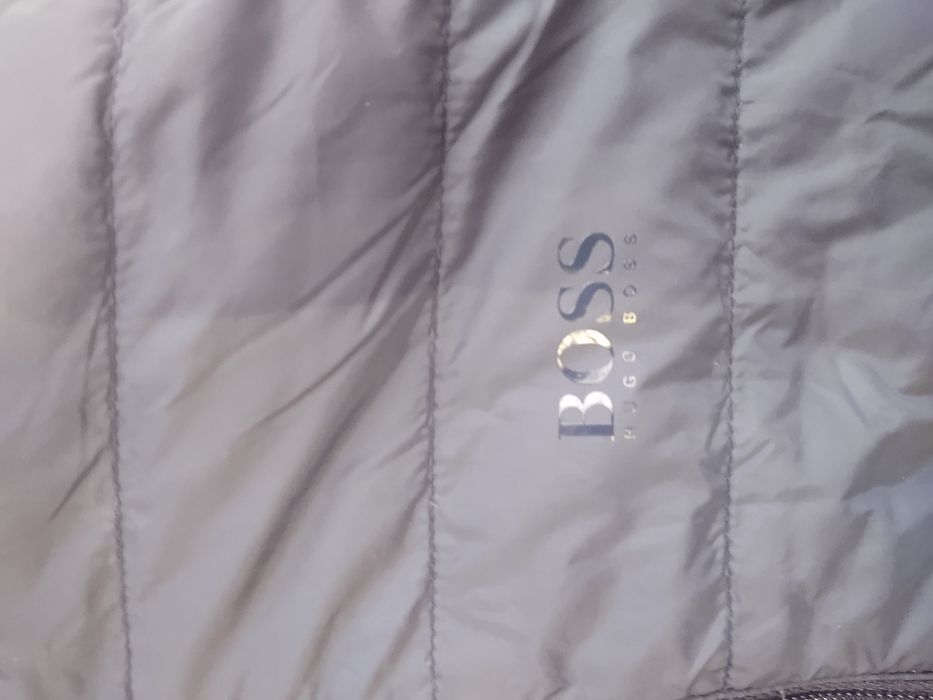 Фирменная курточка Hugo boss