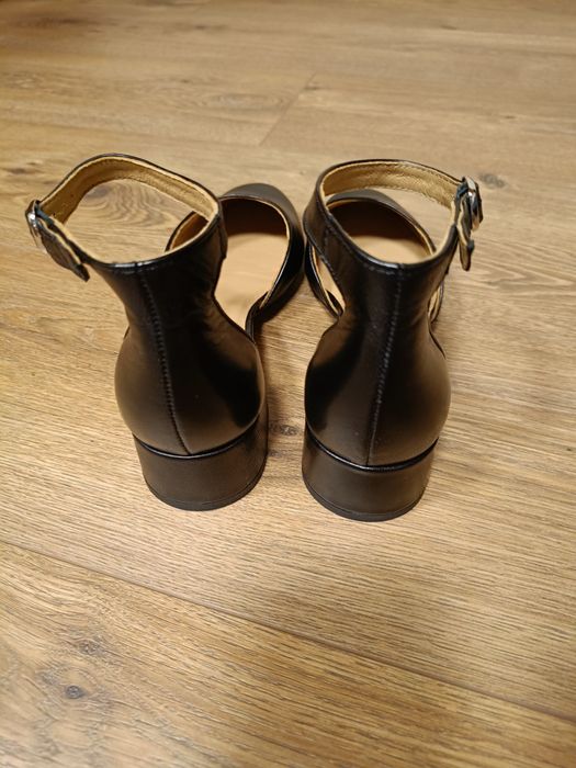 Skórzane czółenka Ryłko