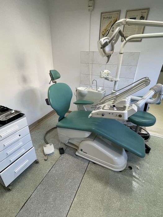REZERWACJA Wyposazenie gabinetu stomatologicznego Unit stomatologiczny