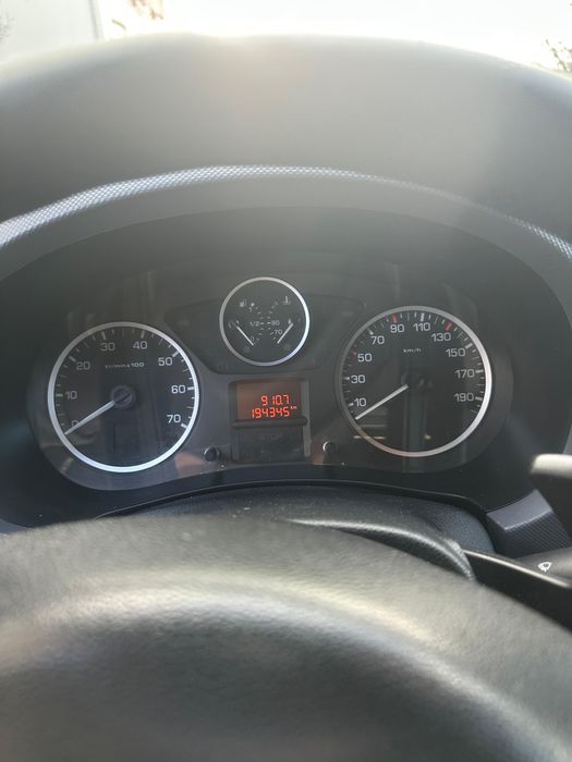 Peugeot Partner 3 lugares automatica