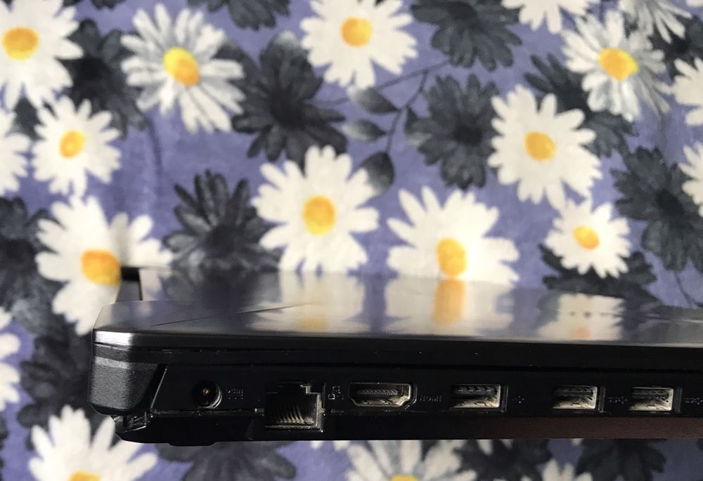 Ігровий Asus TUF Gaming Carbon