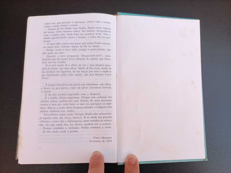 Livro "Vendidas!", de Zana Muhsen