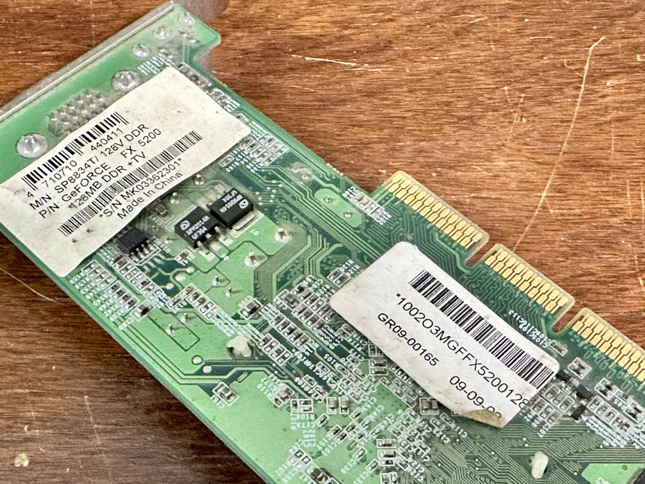 Vendo placa grafica NVIdia GeForce FX 5200