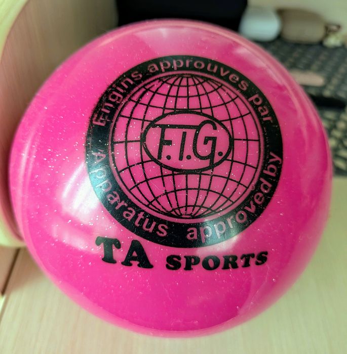 М'яч гімнастичний Ta sports 400