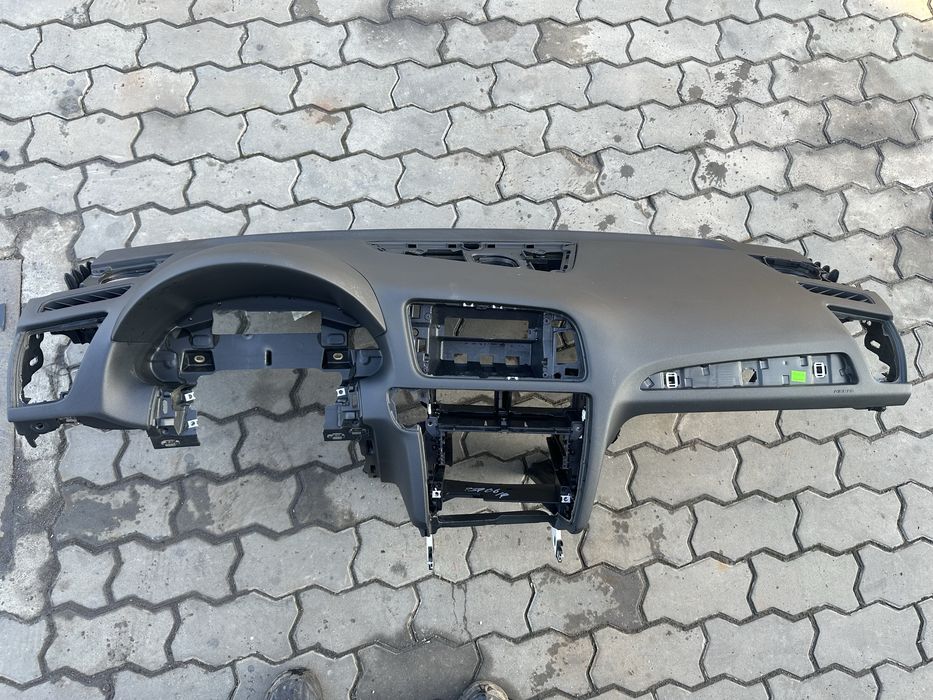 Торпеда Audi Q5 2012 року