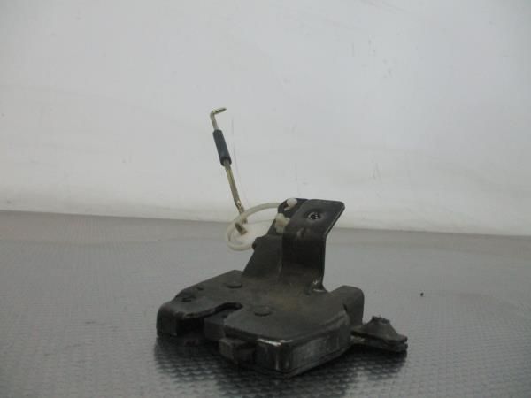 Fechadura / fecho da mala BMW 3 Compact (E36)