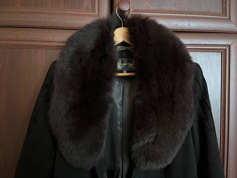 Зимове пальто для леді