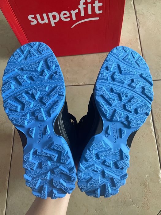 Superfit - model Weite M V,  kozaki rozm. 35 nowe