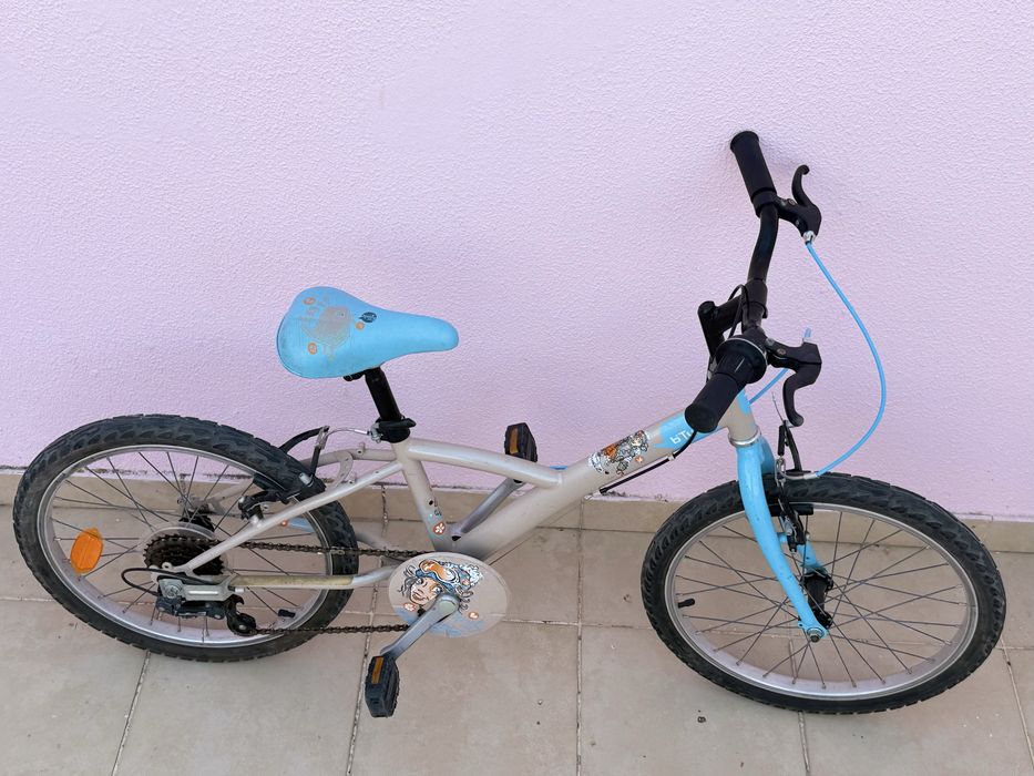 Bicicleta Infantil B'Twin (Decathlon) - Roda 20" (6 a 9 anos)