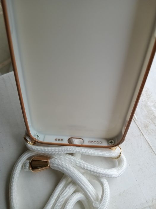 Etui crossbody białe iPhone 13