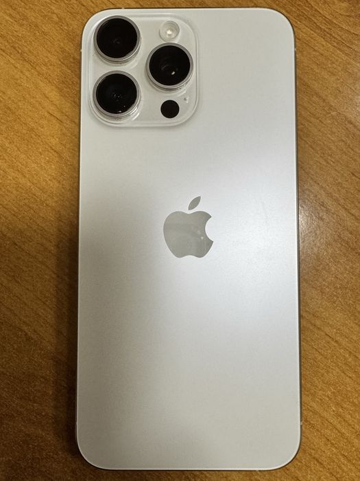 iPhone 15 Pro Max 256Gb White Titanium