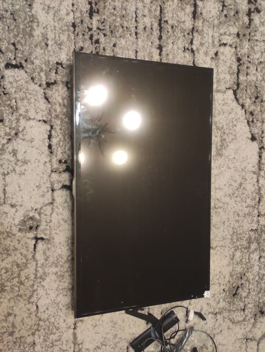 Telewizor Samsung  UE32J4000AW 32 cale